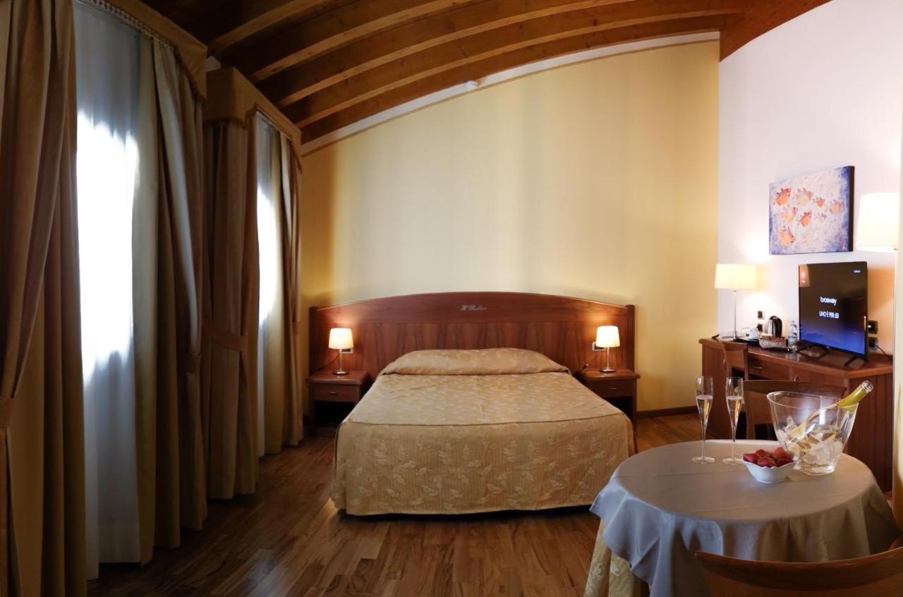 Hotel Purlilium Порчиа Экстерьер фото