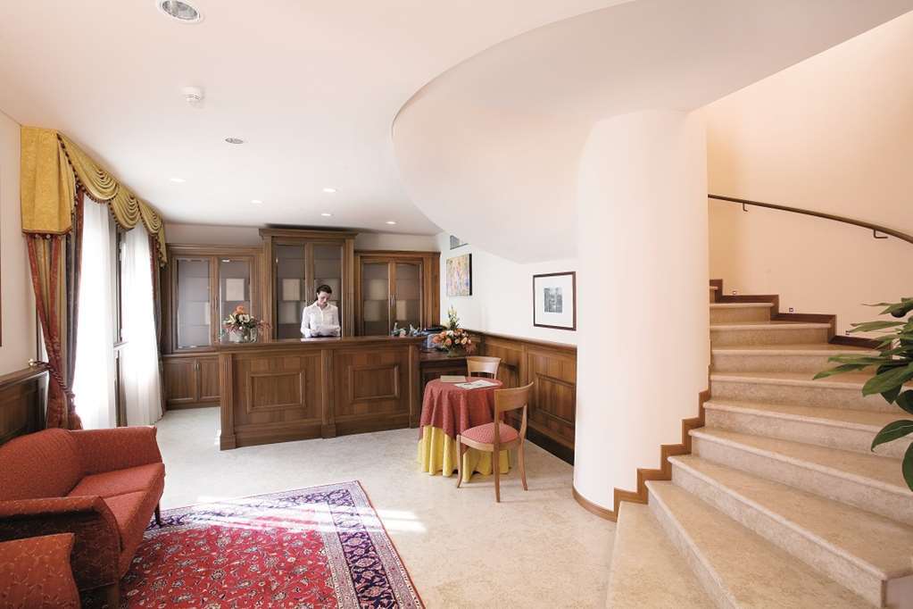 Hotel Purlilium Порчиа Ресторан фото